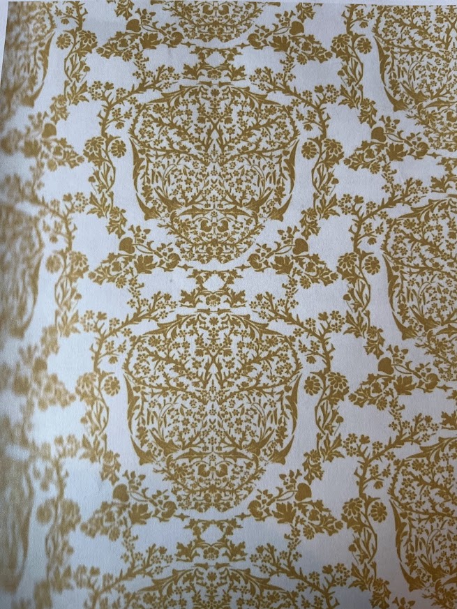 Le papier peint jaune